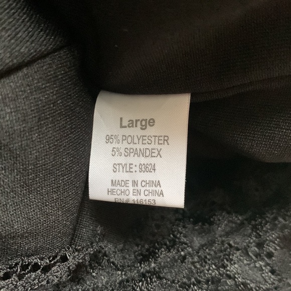 Lace Pencil Skirt - Picture 4 of 4